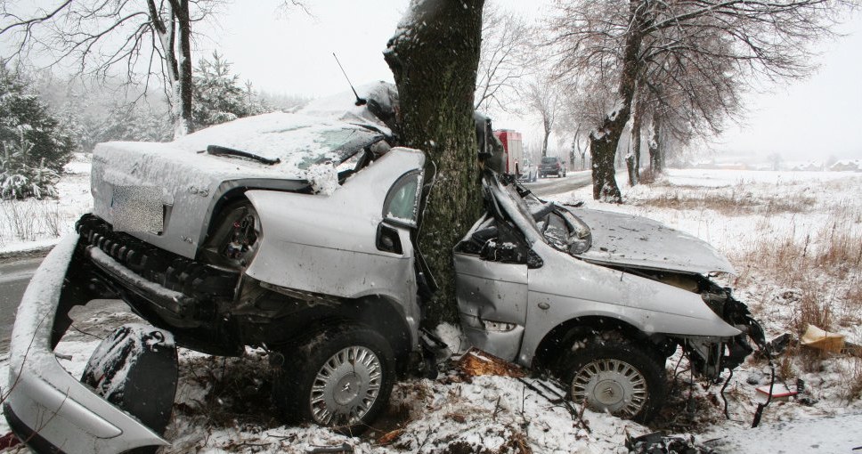 Niestety, kierowca zmarł w szpitalu /Policja