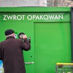 Nietypowa kradzież na Śląsku. Otworzył butelkomat, grozi mu do 10 lat