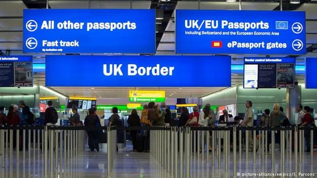 Nieuregulowane wyjście Wielkiej Brytanii z UE boleśnie mogłyby odczuć linie lotnicze i pasażerowie /Deutsche Welle