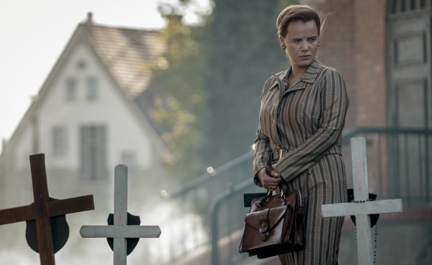 Nieustępliwa lekarka kontra aparat państwa. Dziś premiera "Ołowianych dzieci"