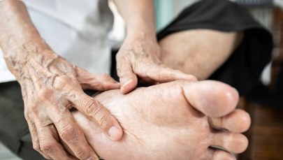 Niewidzialna epidemia w Polsce. 200 tysięcy osób z aktywnymi ranami