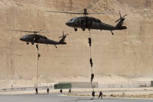 "Niewidzialny" Black Hawk sił specjalnych USA. Bierze udział w walkach z ISIS?