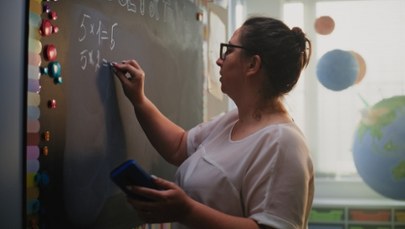Niewielkie podwyżki dla "budżetówki". Premier: To nie wystarcza, wiem o tym