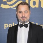 Matki Pingwinów Niewielu o tym wie. W popularnym serialu Polsatu zagrał... z własną żoną!