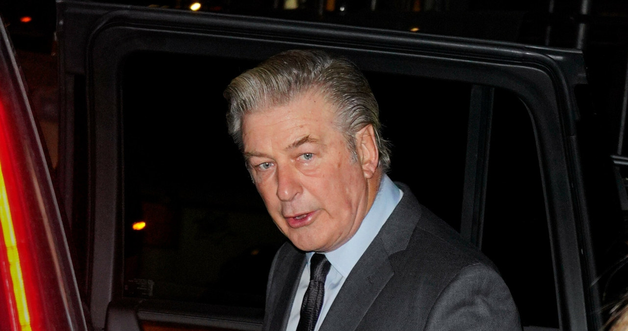 Niewykluczone, że Alec Baldwin będzie musiał wypłacić gigantyczne odszkodowanie /Backgrid/East News /East News