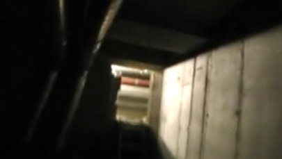 Niezabezpieczonym tunelem można było dostać się pod PGE Arenę - zobacz film