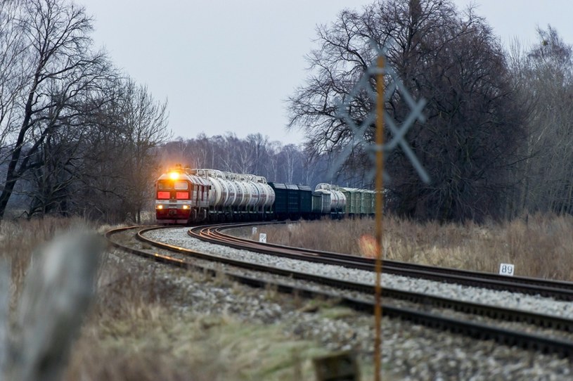 Niezależni przewoźnicy kolejowi chcą tańszej energii. Zdj. ilustracyjne /Stanisław Bielski /Reporter