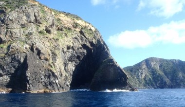 Niezamieszkane i tajemnicze. Zobacz, gdzie leżą i z czego słyną Wyspy Trzech Króli 