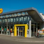 Niezbędnik kierowcy. Biedronka przygotowała wielką ofertę promocyjną! Niskie ceny zaskakują!