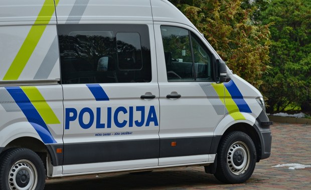 Niezidentyfikowany wrak drona znaleziony na Łotwie. Służby w akcji