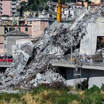 Nieznany wątek katastrofy mostu w Genui: Jeden z pojazdów należał do mafii