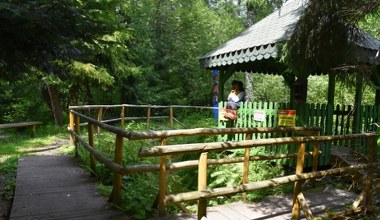 Niezwykła atrakcja w Beskidach. Mofety uwalniają dwutlenek węgla z głębi Ziemi