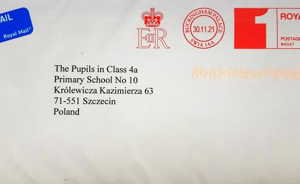 Niezwykła pamiątka szczecińskiej szkoły. List od królowej Elżbiety II