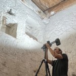 drewno Niezwykłe odkrycie w piwnicy. Archeolodzy znaleźli średniowieczny statek