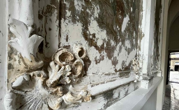 Niezwykłe odkrycie w szczecińskiej kamienicy. To XIX-wieczne polichromie 