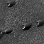 Niezwykłe wydmy na Marsie