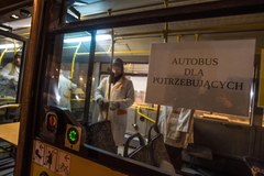 Niezwykły autobus w Łodzi 