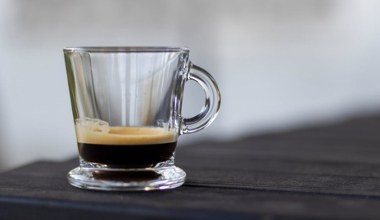 Nigdy nie łącz z kawą. Odciążysz trzustkę, wzmocnisz kości