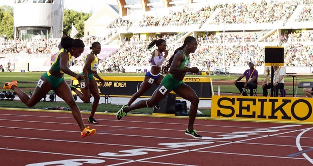 Nigeryjka Tobi Amusan triumfowała na dystansie 100 metrów przez płotki /ERIK S. LESSER /PAP/EPA