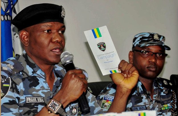 Nigeryjska policja wyjaśnia okoliczności zamachu /STR /PAP/EPA