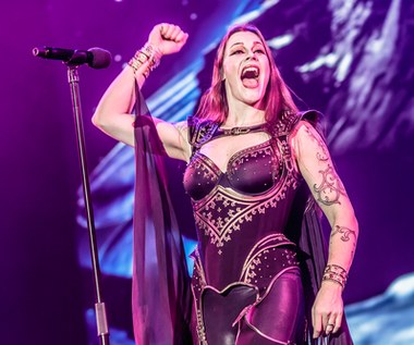 Nightwish: Floor Jansen po usunięciu guza z piersi. "Jestem wolna od raka"