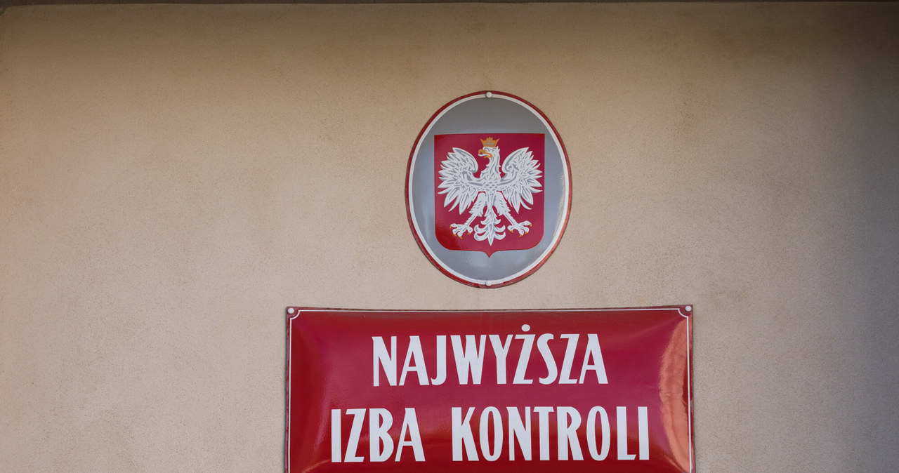 NIK: Finanse publiczne tracą przejrzystość /Arkadiusz Ziółek /East News