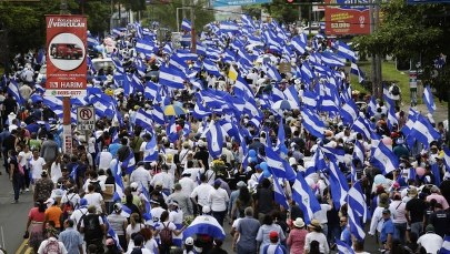 Nikaragua: Wielotysięczne demonstracje przeciwko prezydentowi Ortedze