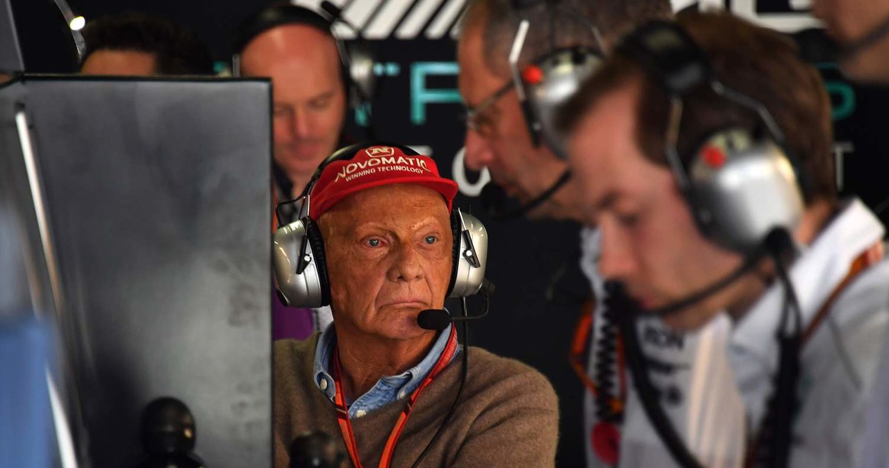 Niki Lauda był osobą niezwykle szanowaną /AFP