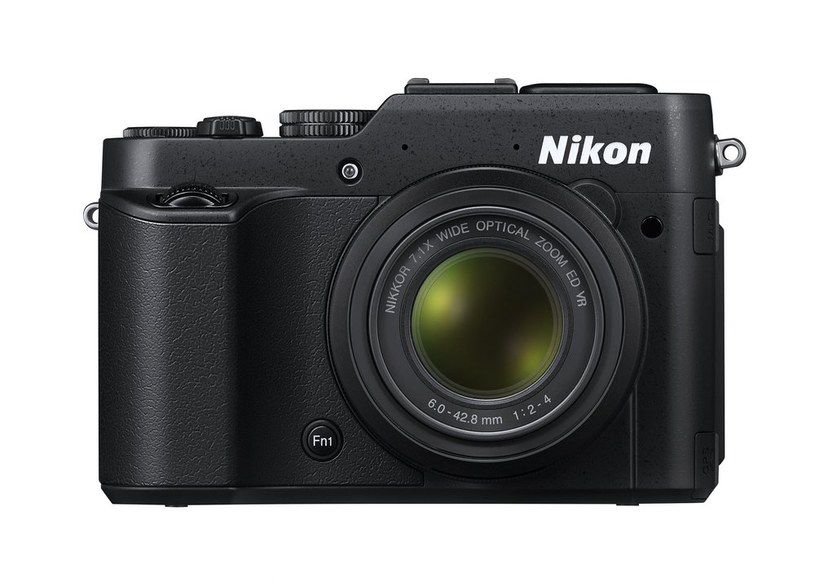 Nikon Coolpix P7800 /materiały prasowe