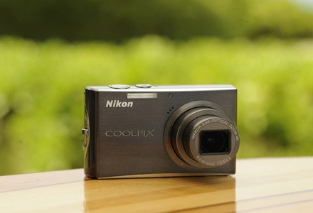 Nikon Coolpix S710 /materiały prasowe