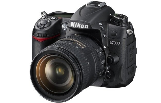 Nikon D7000 /materiały prasowe