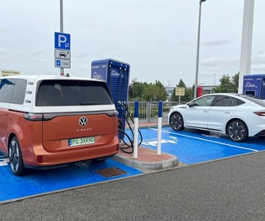 Nikt nie chce samochodów elektrycznych. Potężne tąpnięcie