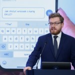 "Nikt nie wygasza mObywatela". Wiceminister obiecuje