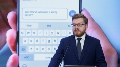 "Nikt nie wygasza mObywatela". Wiceminister obiecuje
