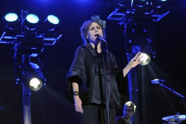 Nina Persson, wokalistka The Cardigans podczas koncertu na Open'erze - fot. Paweł Skraba /Reporter