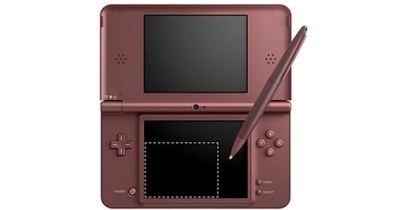 Nintendo DSi XL - zdjęcie /CDA