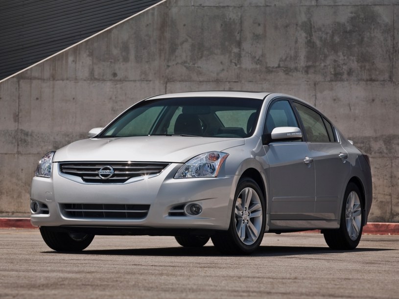 Nissan Altima L32 (2007-2012) /Nissan