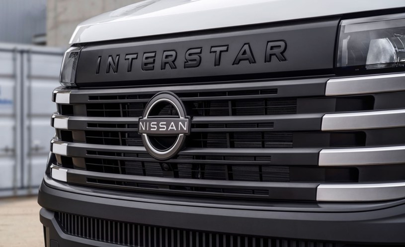Nissan Interstar będzie oferowany z pięcioletnią gwarancją. Wersja elektryczna otrzyma gwarancję na pojemność akumulatora wynoszącą osiem lat. /materiały prasowe
