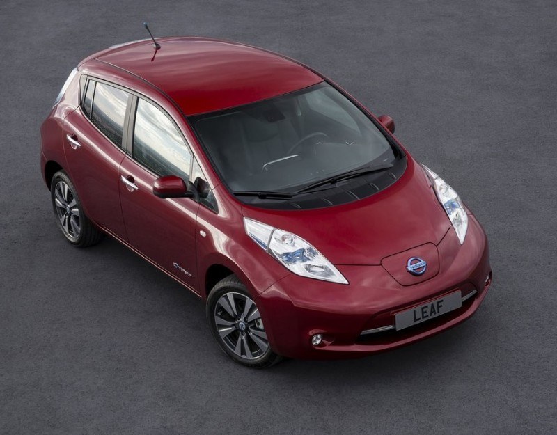 Nissan Leaf to pierwszy model, który naprawdę "elektryfikuje" motoryzację /Informacja prasowa