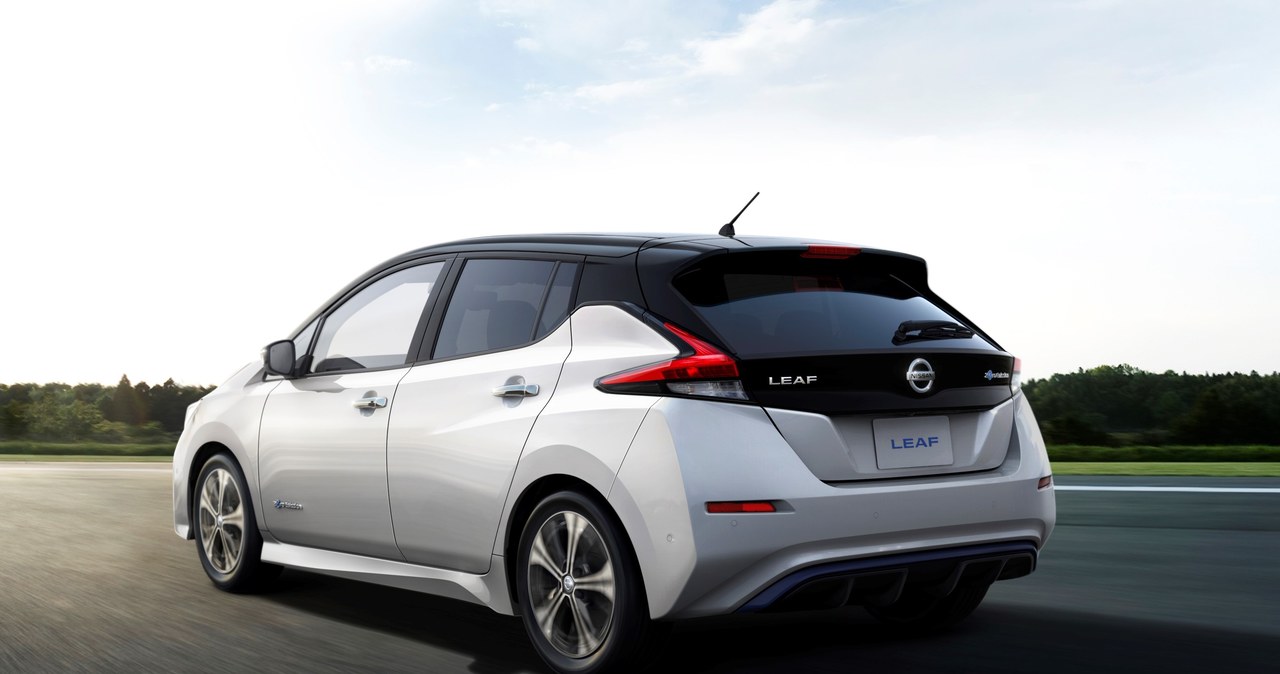 Nissan Leaf /Nissan