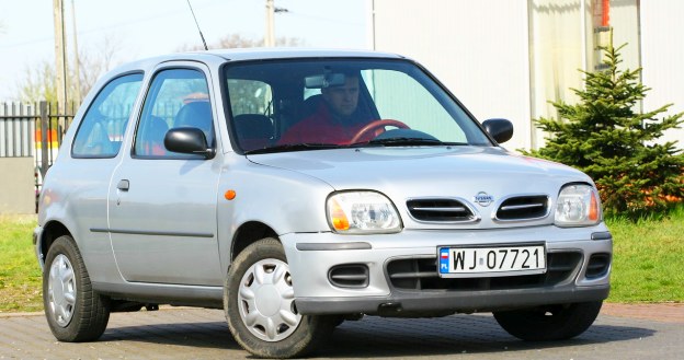 Nissan Micra K11 /Motor