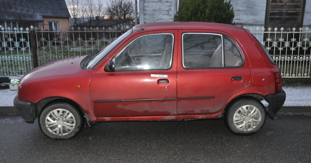 Nissan Micra ukradziony przez 18-latka /Policja