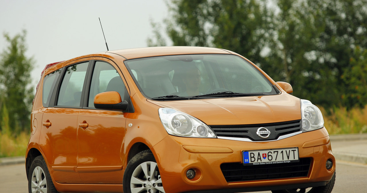 Nissan Note /Auto Moto