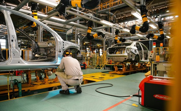 Nissan ogłasza masowe zwolnienia. Pracę straci 20 tys. ludzi 