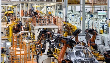 Nissan stoi nad przepaścią. Kilkanaście tys. osób straci pracę