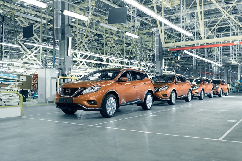 Nissan wstrzyma produkcję we wszystkich japońskich fabrykach /Informacja prasowa
