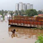Niszczycielskie powodzie w Indiach. Życie straciło już 164 osób
