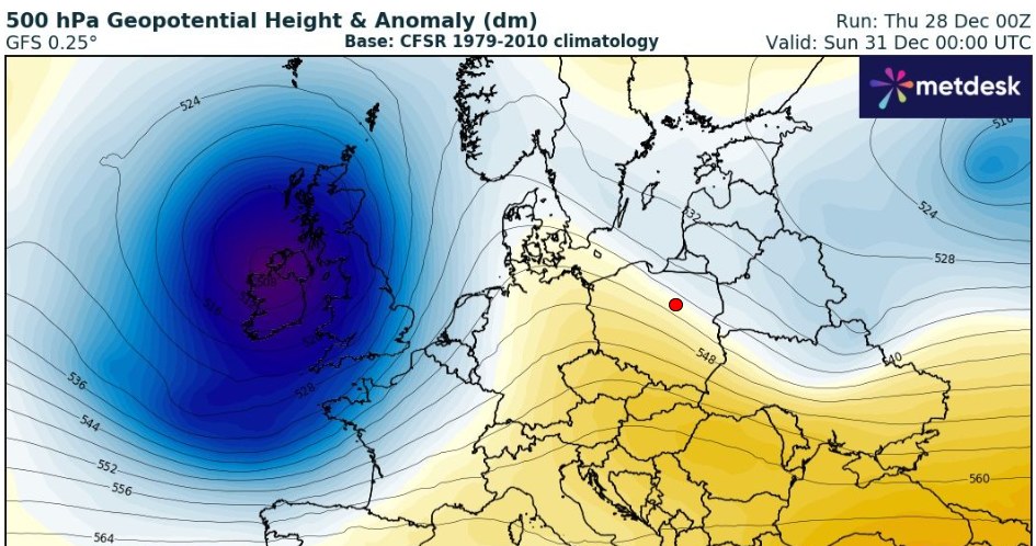 Niż Henk, który jako bomba cyklonowa uderzy w Wielką Brytanię i Irlandię, dotrze do Wysp Brytyjskich w weekend /wxcharts /