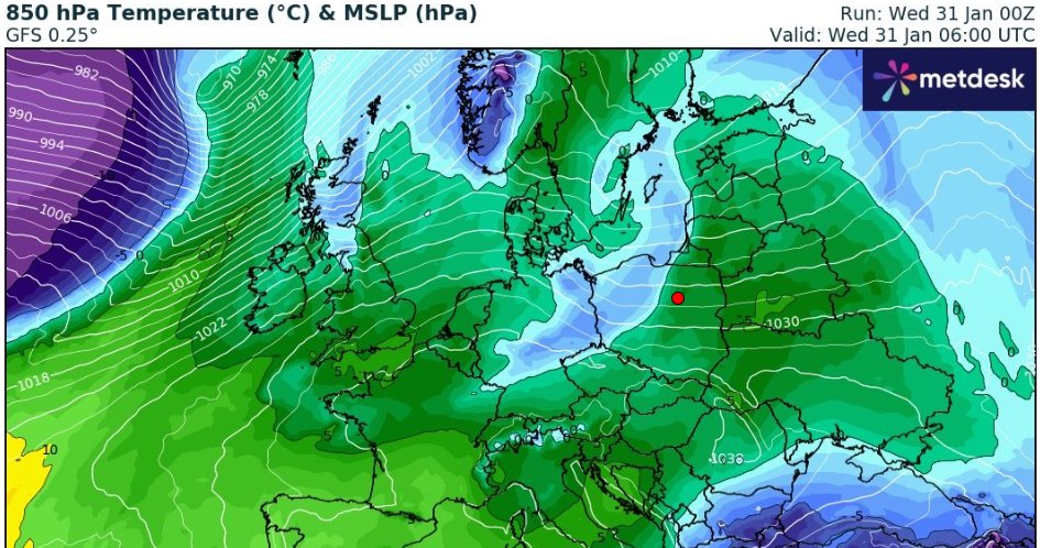 Niż Loki przynosi zmianę pogody w Polsce. Pojawi się deszcz, deszcz ze śniegiem i śnieg. Zacznie mocniej wiać /wxcharts /