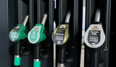 Niższy VAT i akcyza na paliwa. PiS złożyło w Sejmie projekt ustawy